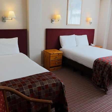 King Charles Hotel ジリンガム エクステリア 写真