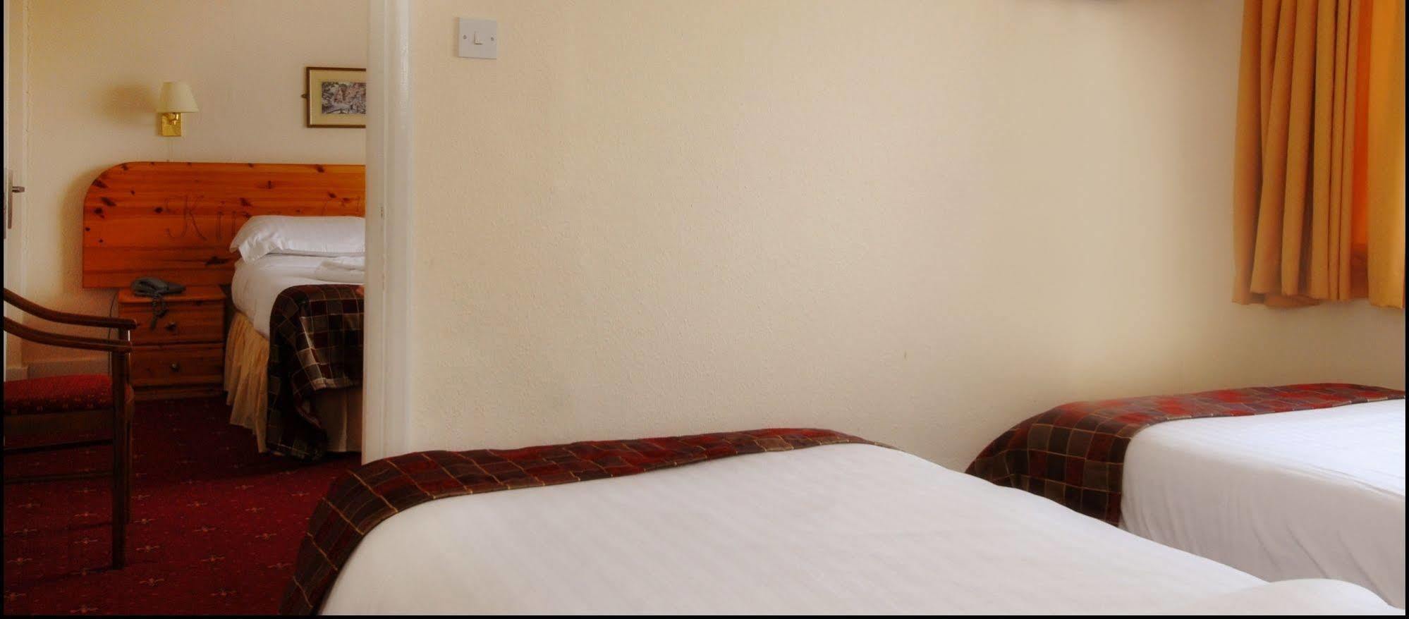King Charles Hotel ジリンガム エクステリア 写真
