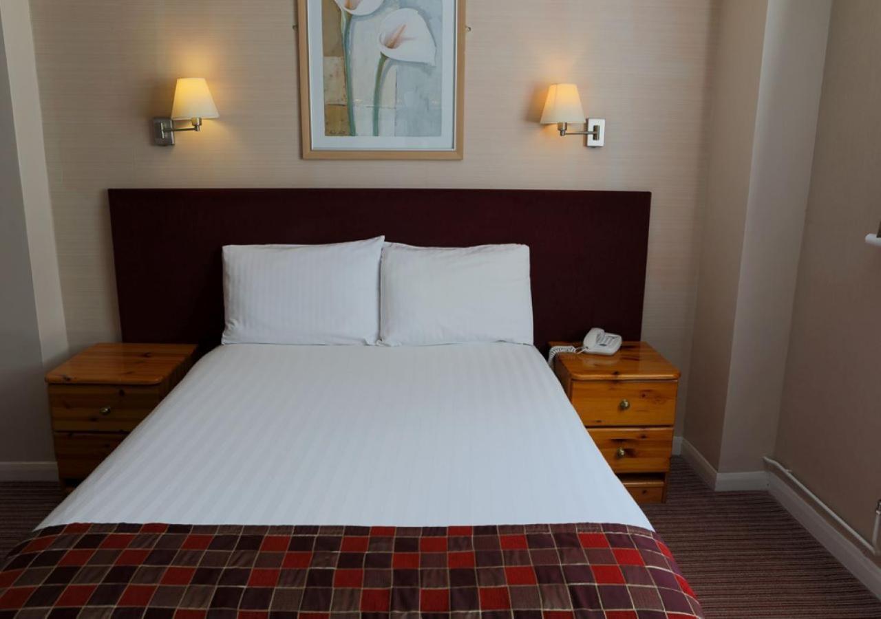 King Charles Hotel ジリンガム エクステリア 写真
